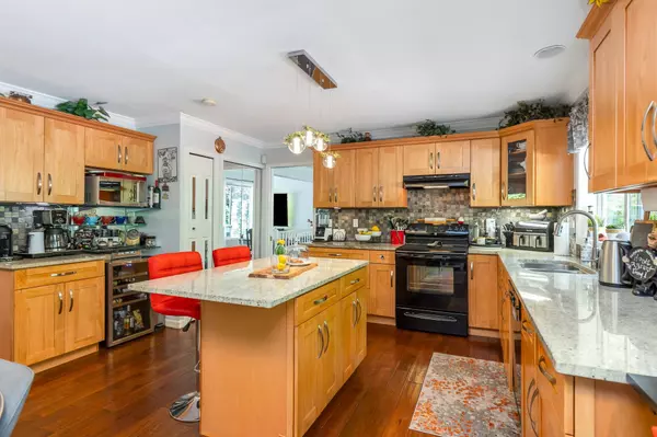 Mission, BC V4S 1A9,10851 Greenwood DR