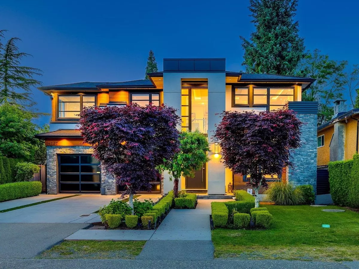 Surrey, BC V4B 2S9,14237 Vine AVE