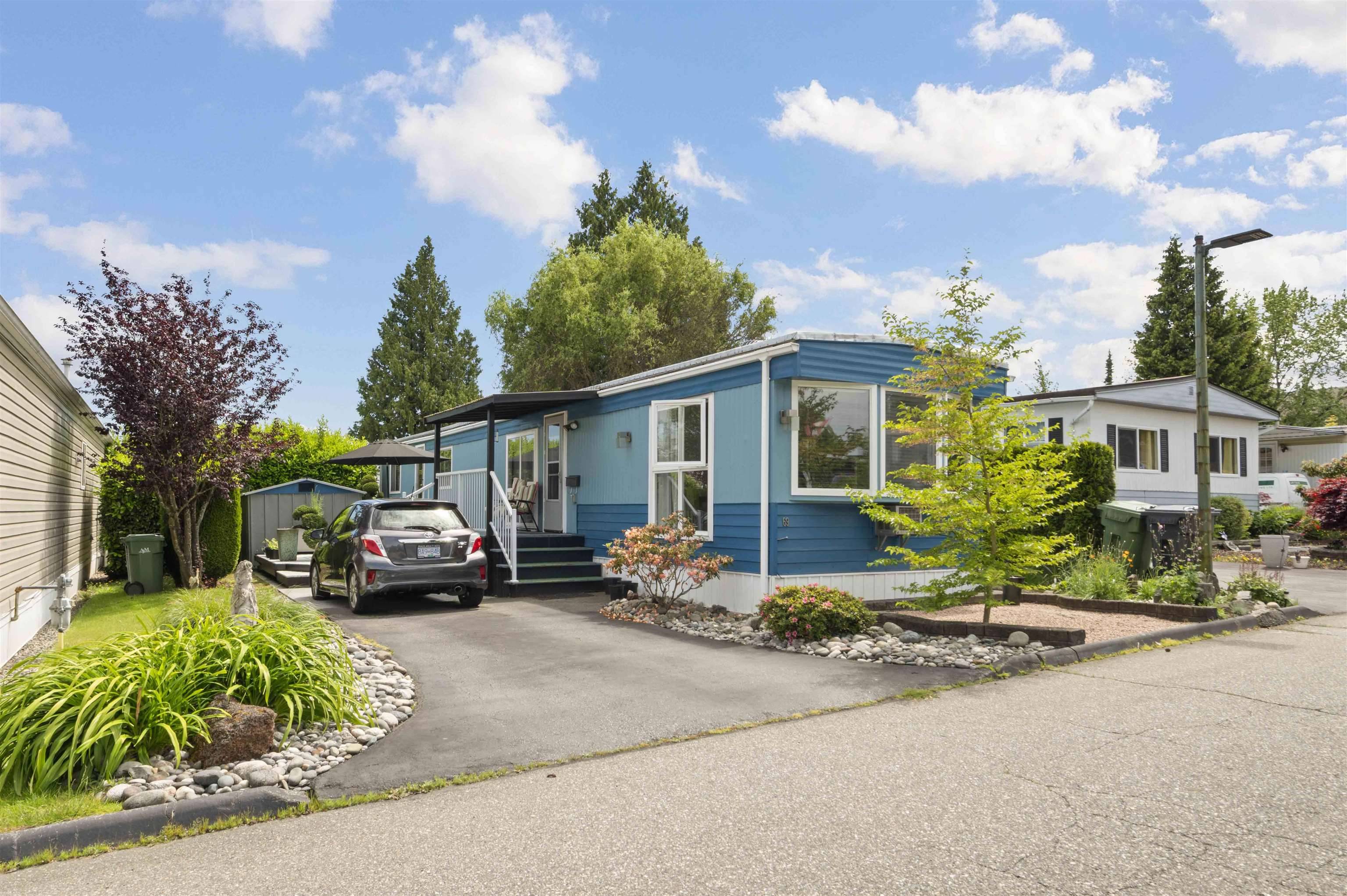 Surrey, BC V4A 4X4,1840 160 ST #69