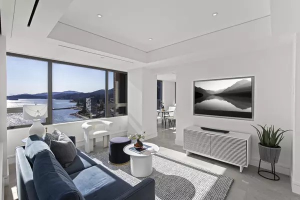 West Vancouver, BC V7V 1C6,2250 Bellevue AVE #12