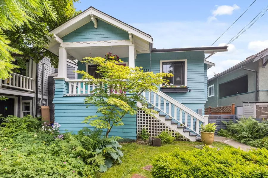 1128 E 24th AVE, Vancouver, BC V5V 2B2