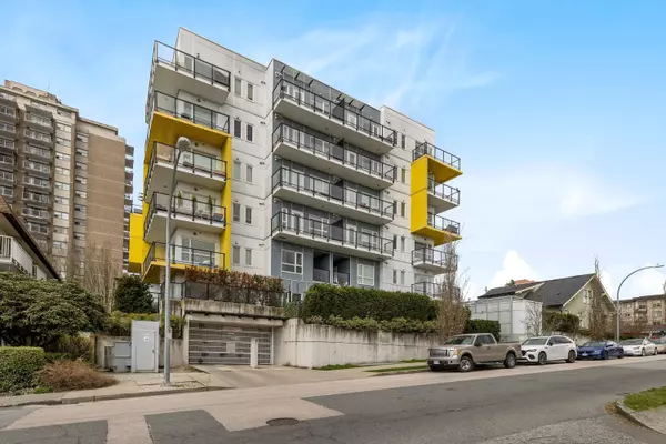 New Westminster, BC V3M 0K1,809 Fourth AVE #104