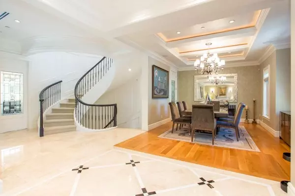 Vancouver, BC V6R 2M3,4416 W 11th AVE