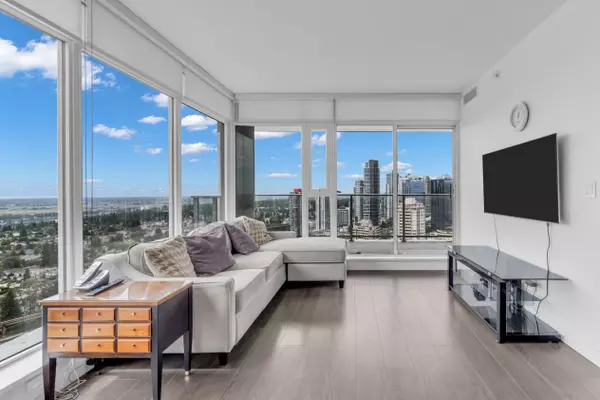 Burnaby, BC V5H 0G5,6538 Nelson AVE #3703