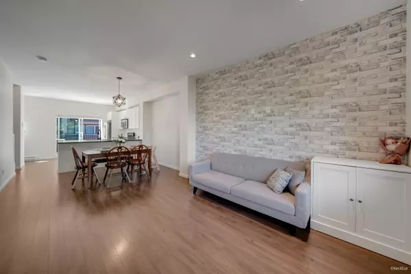 Surrey, BC V4N 6M3,6895 188 ST #14