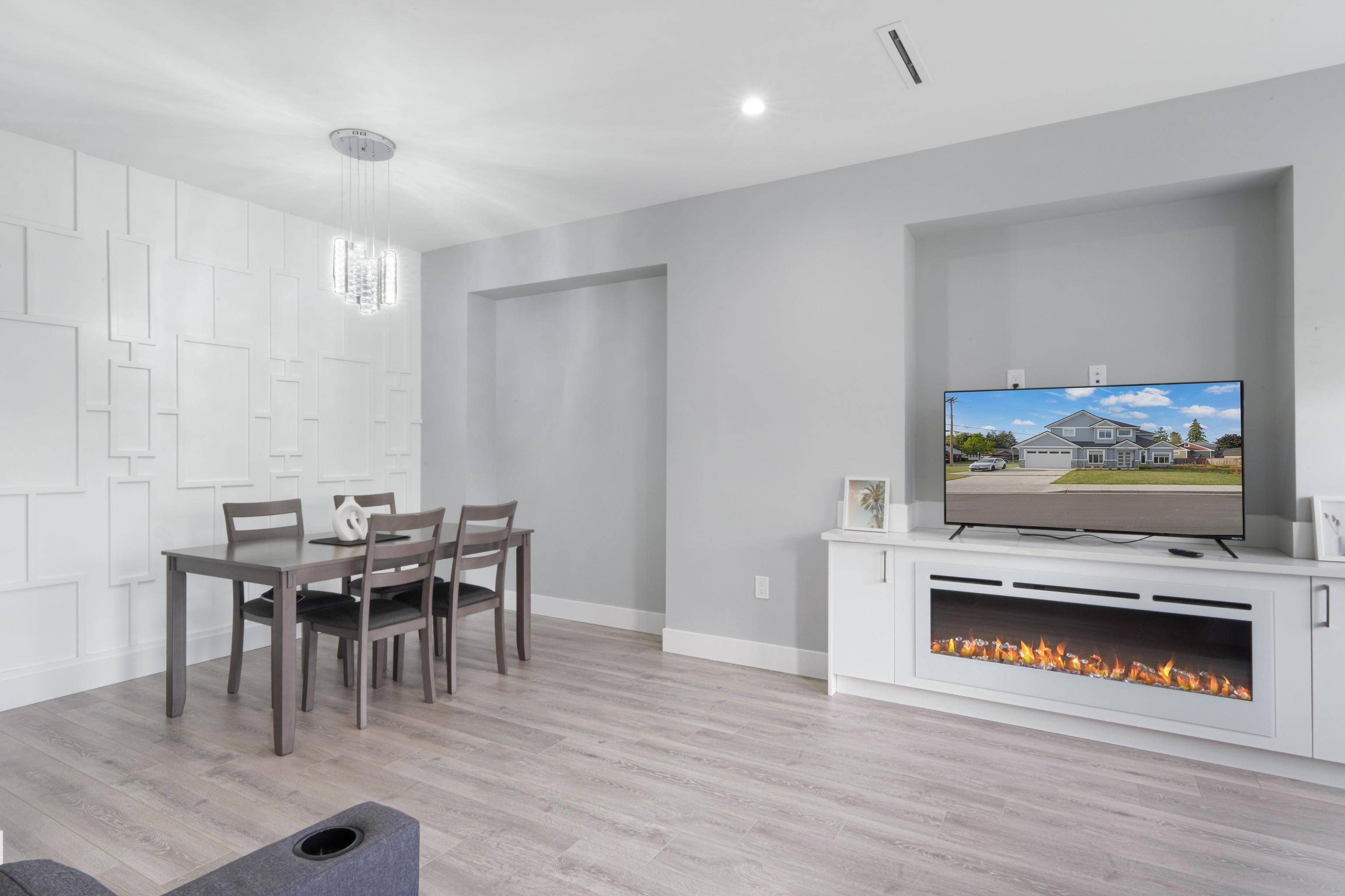 5471 52 AVE Ladner, BC V4K 2C6
