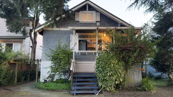 2908 W 8th AVE, Vancouver, BC V6K 2B9