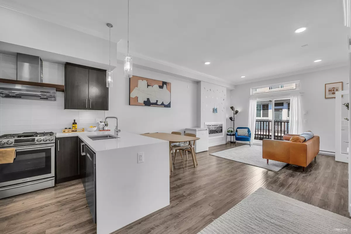 Surrey, BC V4P 0E7,2528 156 ST #29