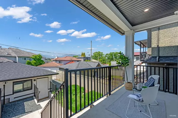 Vancouver, BC V5M 4C6,3417 Seaforth DR