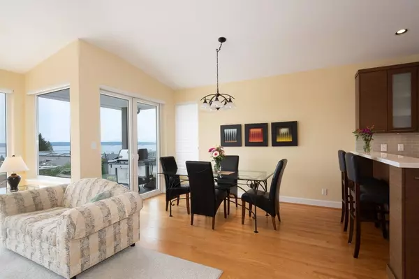 West Vancouver, BC V7T 1K1,1168 Esquimalt AVE