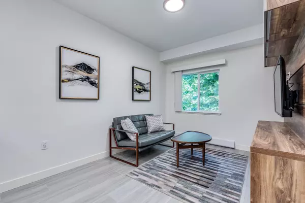 1168 Pendrell Street #202 Vancouver, BC V6E 1L4