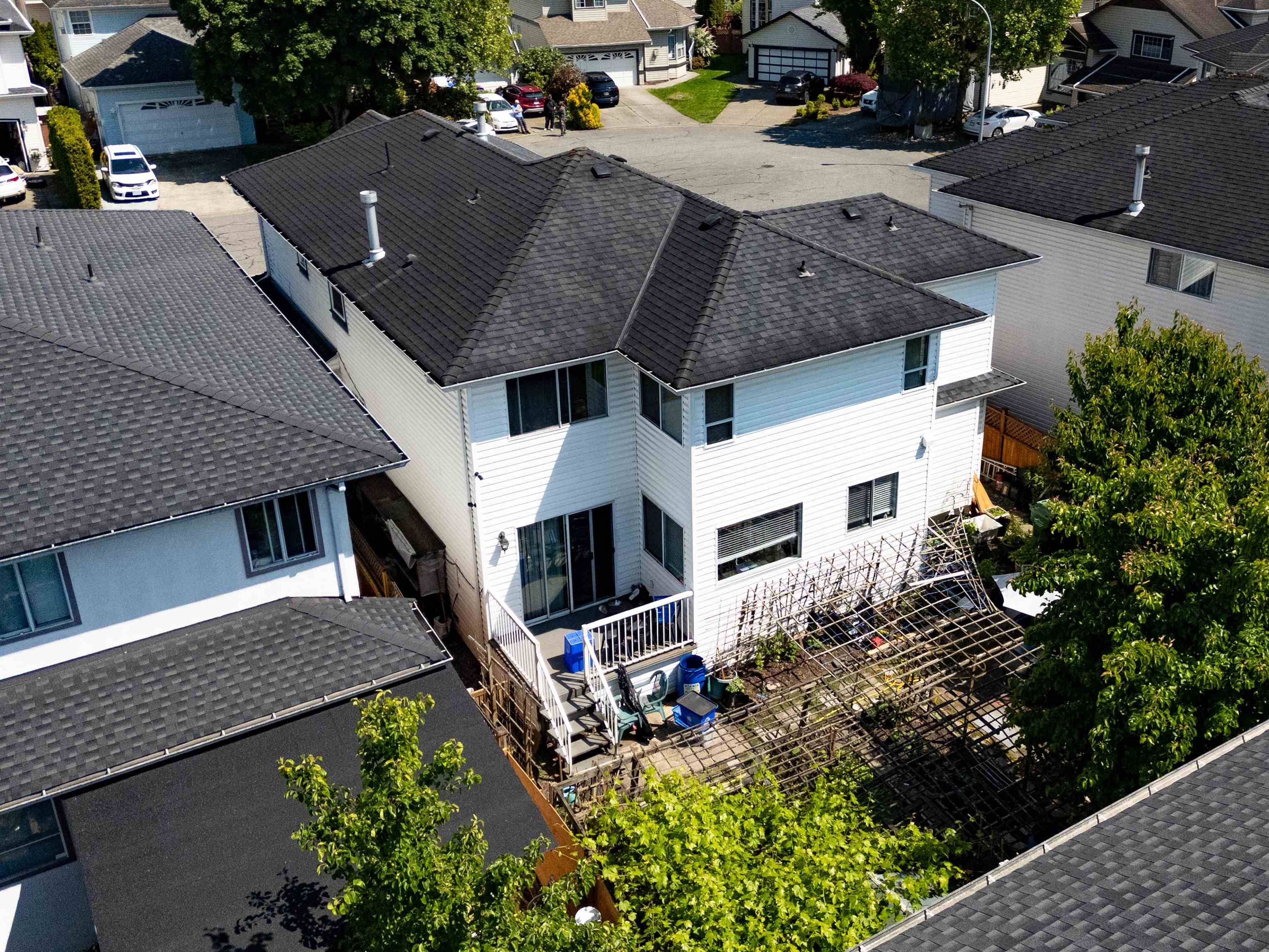 Richmond, BC V6V 2P4,5531 Garratt CT
