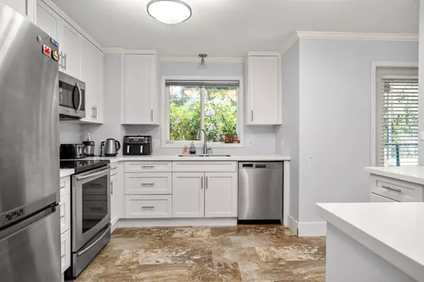 Abbotsford, BC V2S 8C6,33708 King RD #111