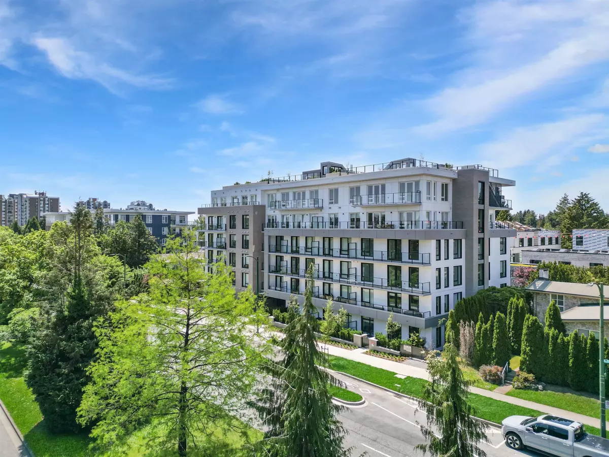 Vancouver, BC V6P 0M4,6859 Cambie ST #305