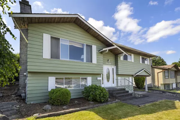 Surrey, BC V3R 6T2,13512 Crestview DR