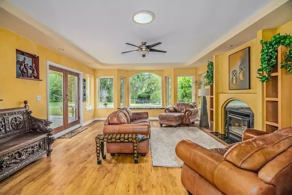 Delta, BC V4K 2G3,5476 Paton DR