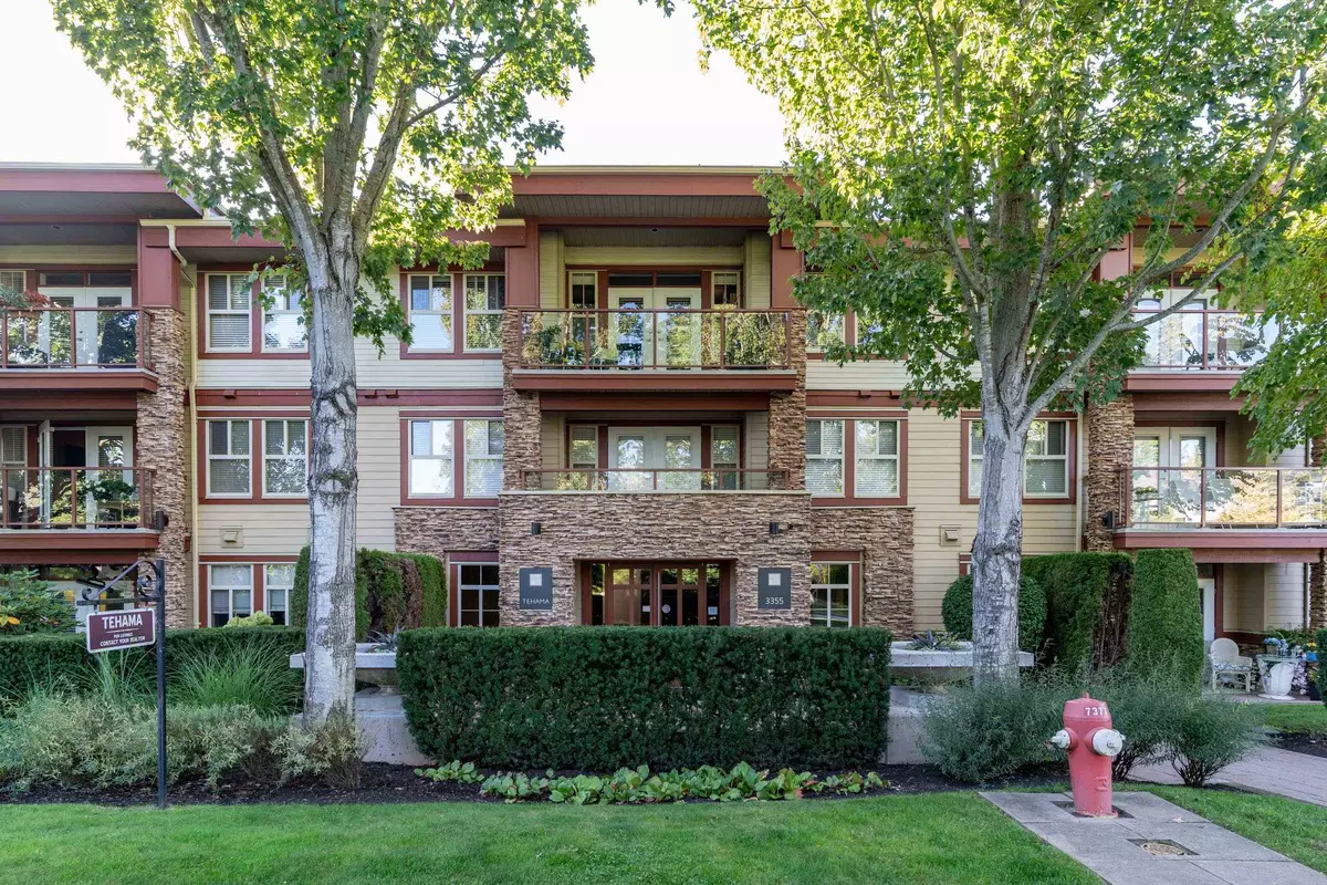 Surrey, BC V3Z 2H5,3355 Rosemary Heights DR #309