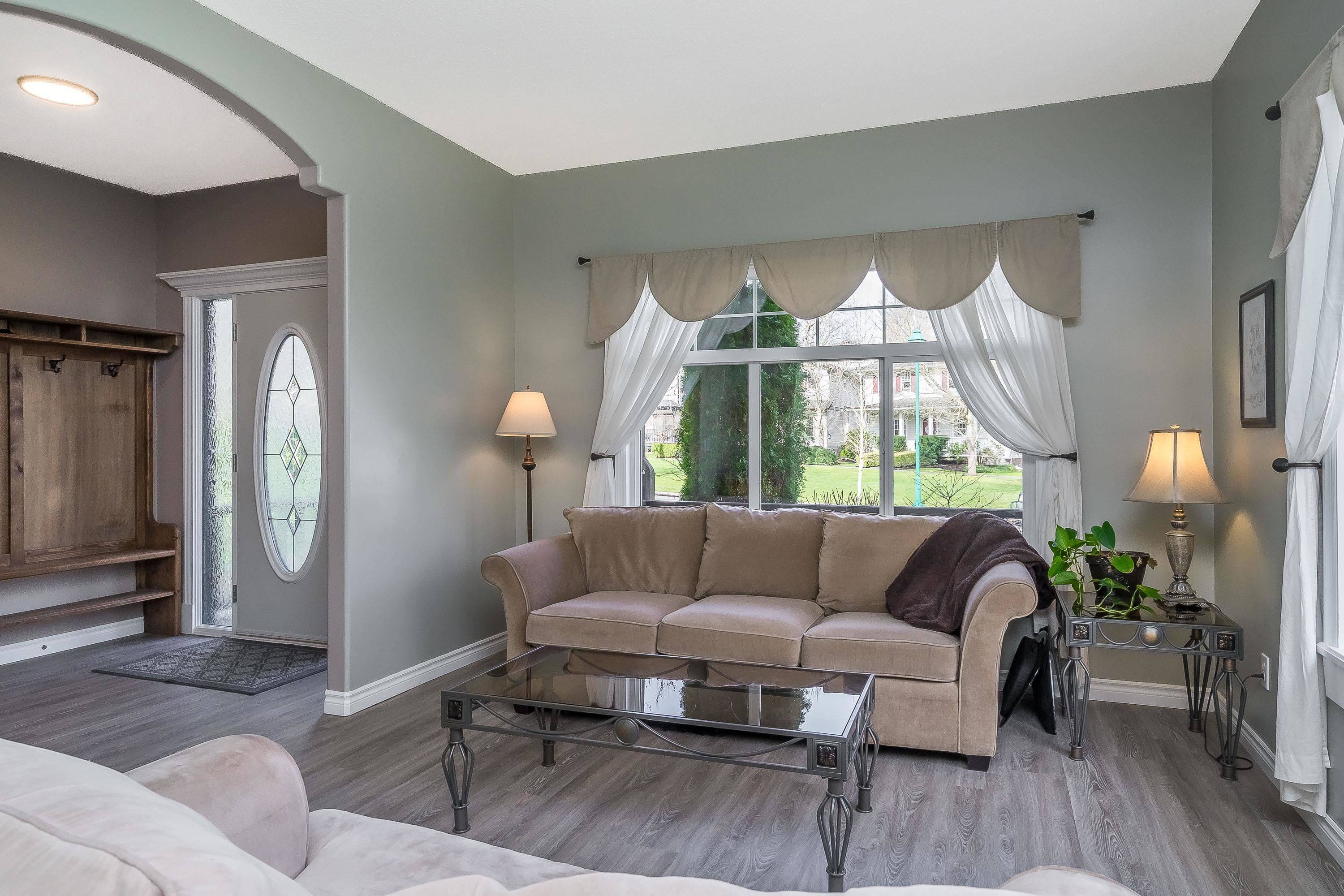 36264 Atwood CRES Abbotsford, BC V3G 2Y8