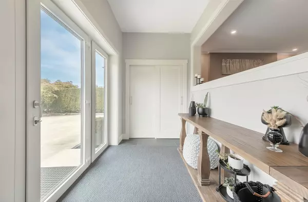 North Vancouver, BC V7R 3N5,4106 Canterbury CRES