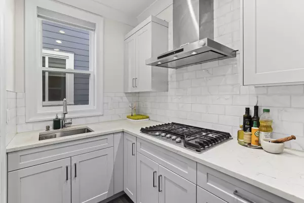 Surrey, BC V3Z 9X5,16696 18 AVE
