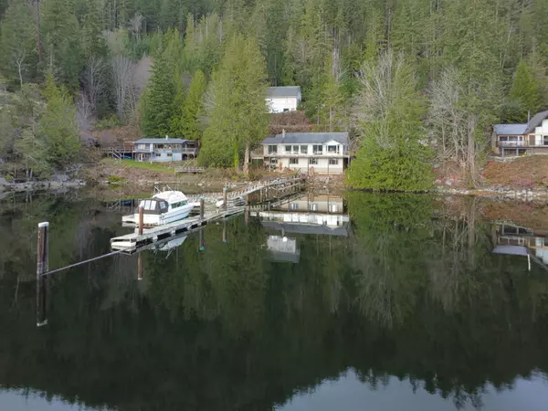 Garden Bay, BC V0N 1S1,5338 Daniel RD