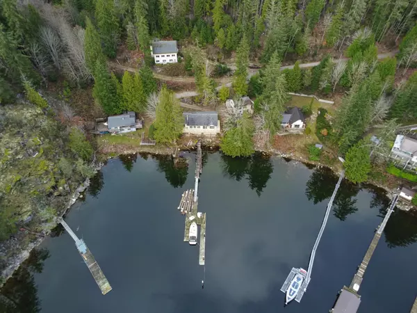 Garden Bay, BC V0N 1S1,5338 Daniel RD