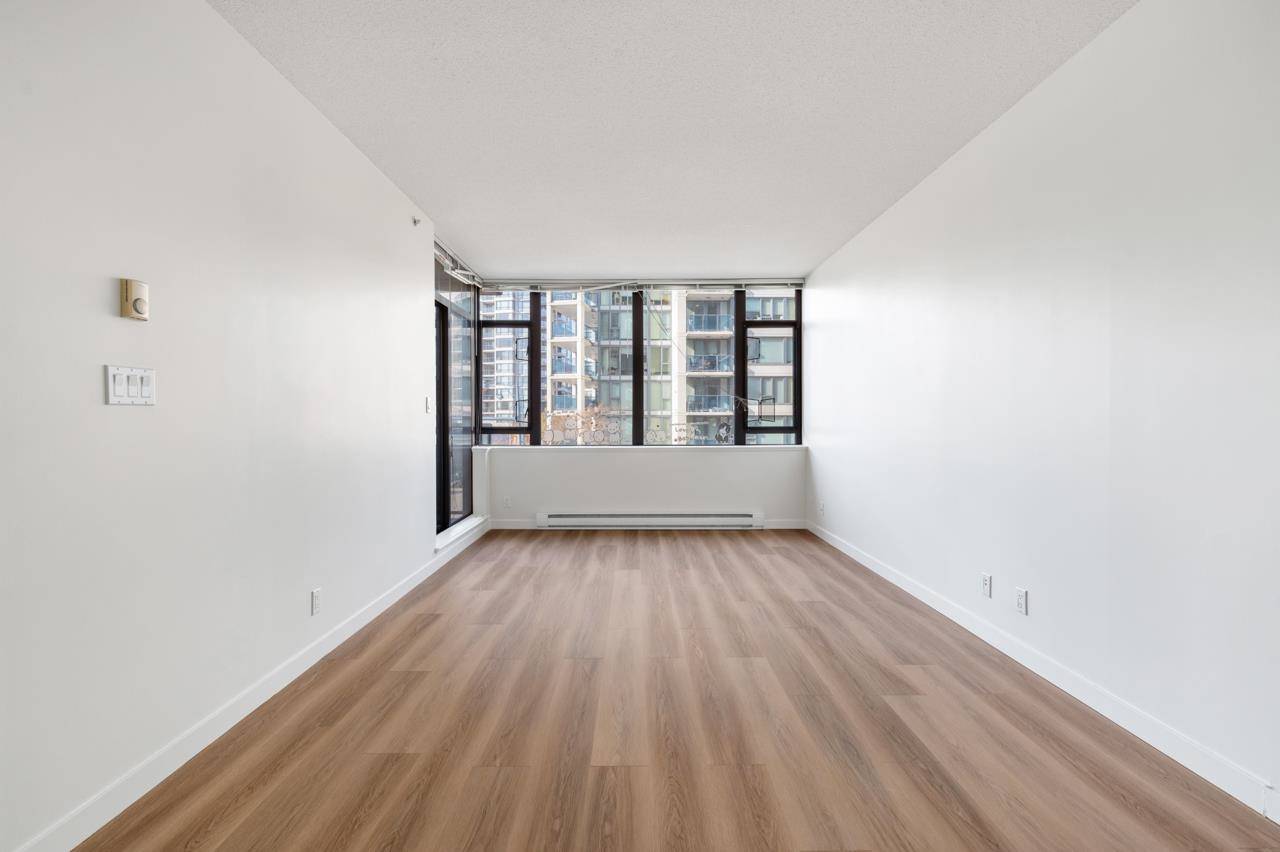 7360 Elmbridge WAY #305 Richmond, BC V6X 0A5