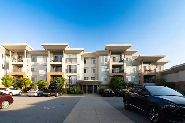 Abbotsford, BC V2S 0B9,33545 Rainbow AVE #210
