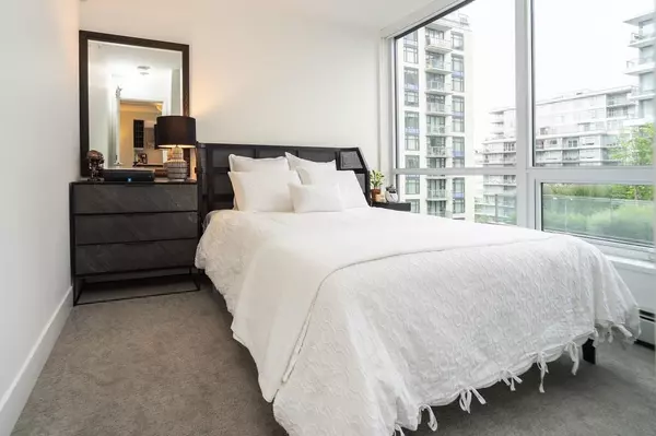 Vancouver, BC V5Y 0L7,1788 Columbia ST #906