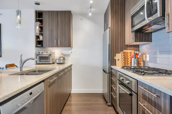 New Westminster, BC V3M 0G8,608 Belmont ST #1405