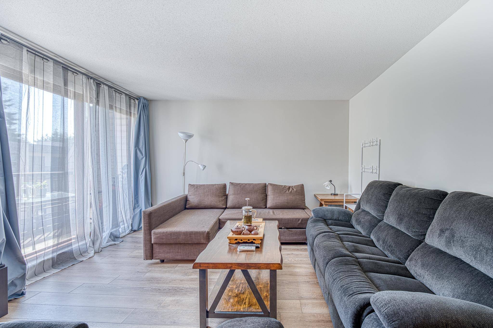 15288 100 AVE #302 Surrey, BC V3R 7V2