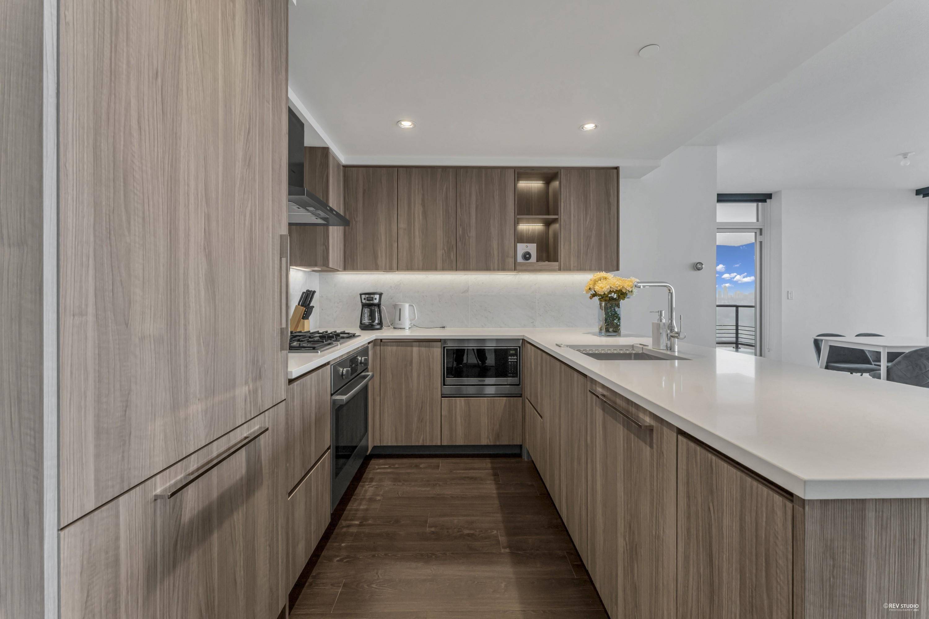 4730 Lougheed HWY #3402 Burnaby, BC V5C 0M9