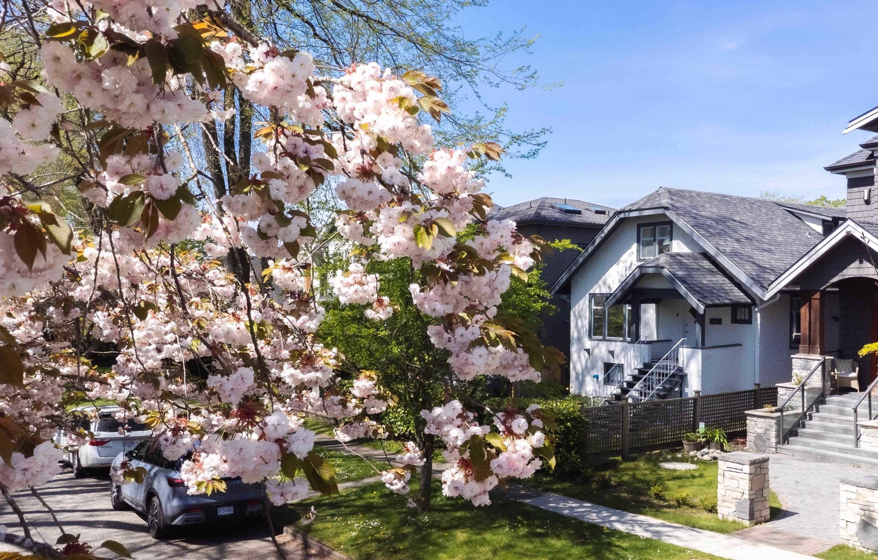 Vancouver, BC V6S 1L8,3841 W 24th AVE