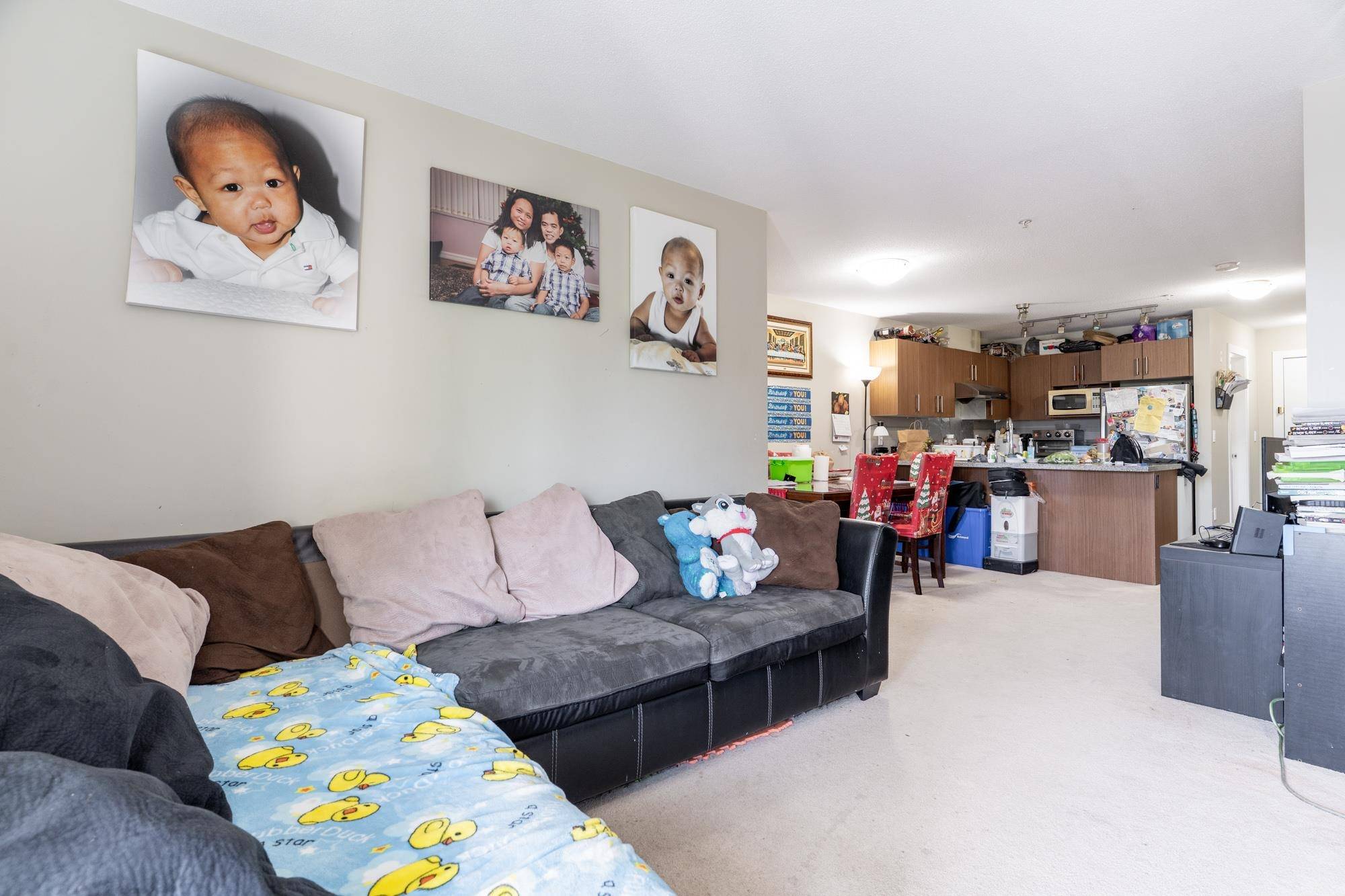 6828 Eckersley RD #321 Richmond, BC V6Y 0E8
