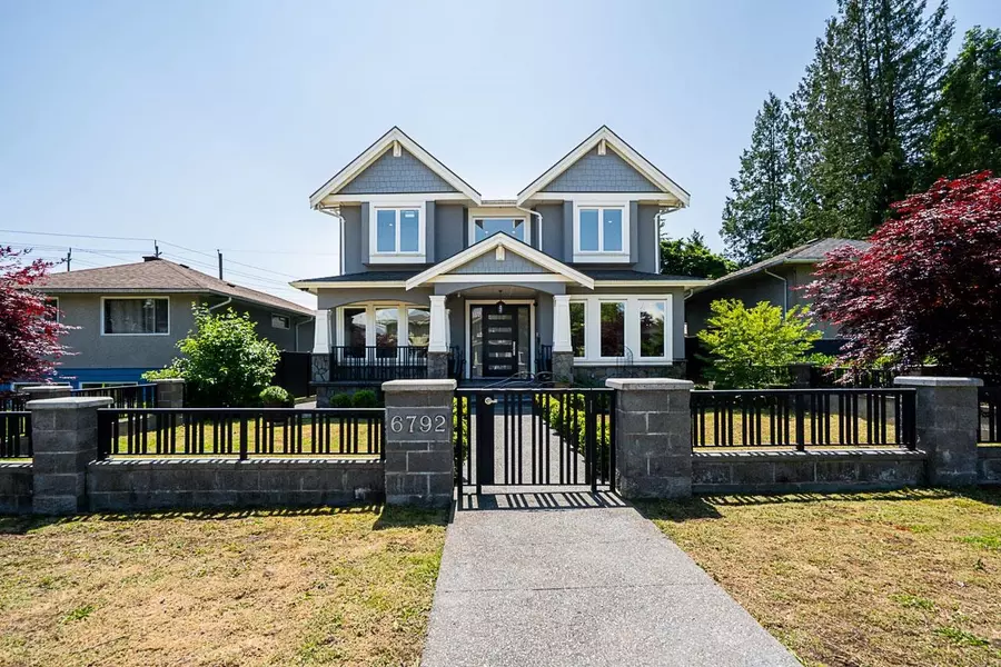6792 Elwell ST, Burnaby, BC V5E 1K1