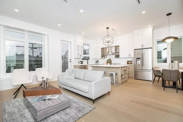 Vancouver, BC V5N 5E9,2753 Nanaimo ST #2