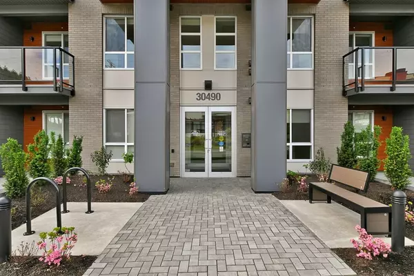 30490 Cardinal AVE #308, Abbotsford, BC V2T 0C5