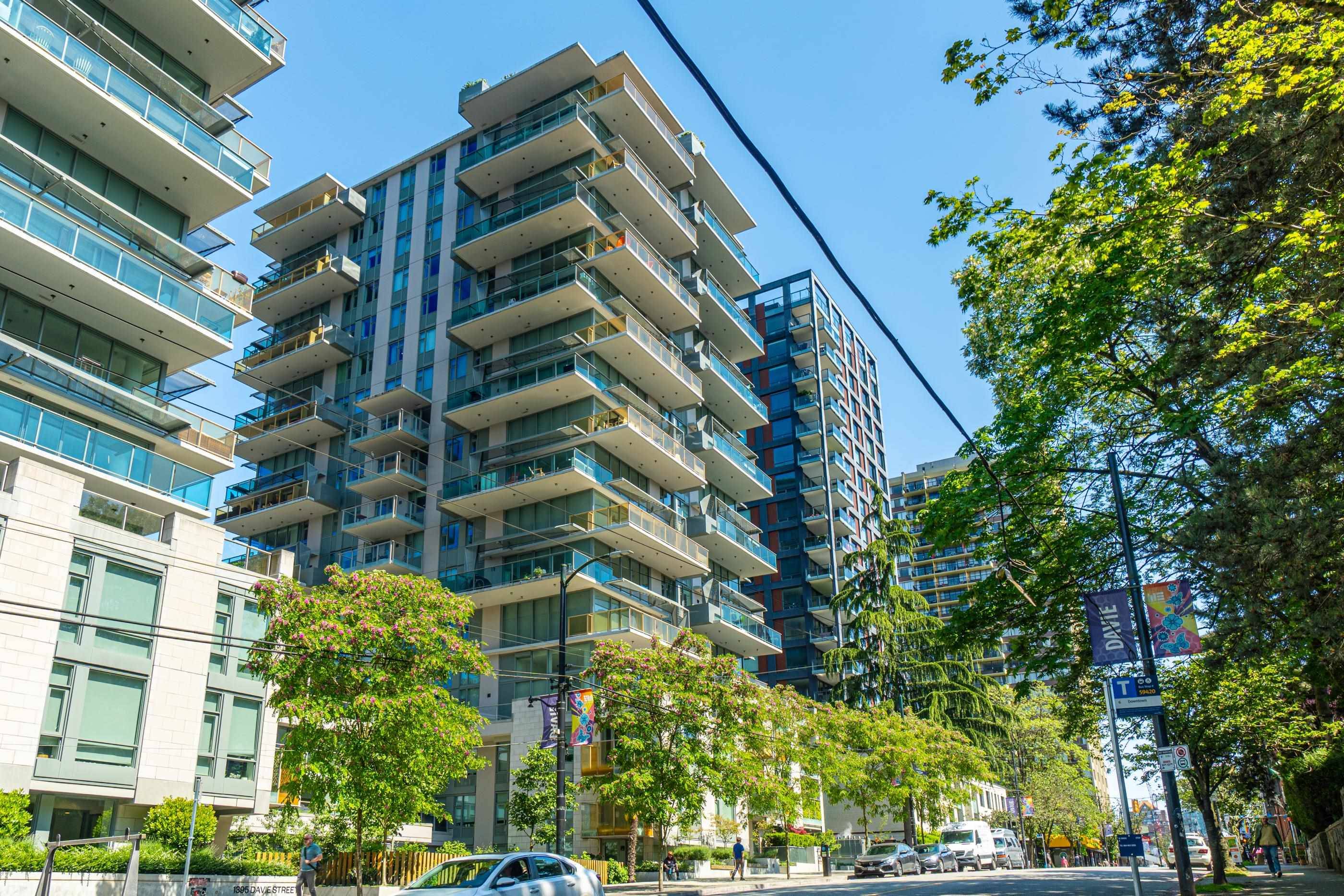 1365 Davie ST #905, Vancouver, BC V6E 1N5