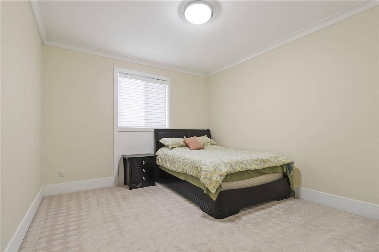 9527 118 ST Delta, BC V4C 6J3