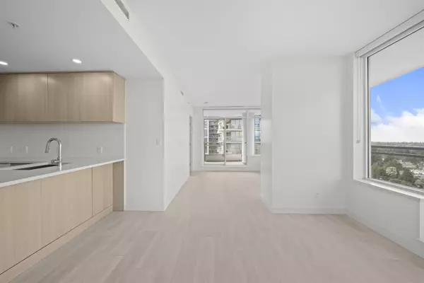 Surrey, BC V3T 0R2,13318 104 AVE #2108