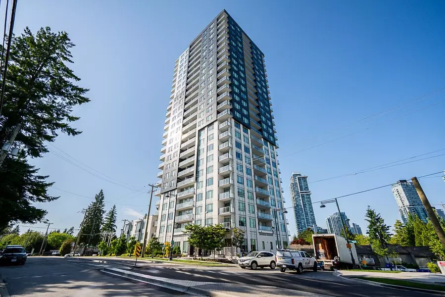 13359 Old Yale RD #2208, Surrey, BC V3T 0S4