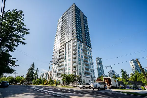 13359 Old Yale RD #2208, Surrey, BC V3T 0S4