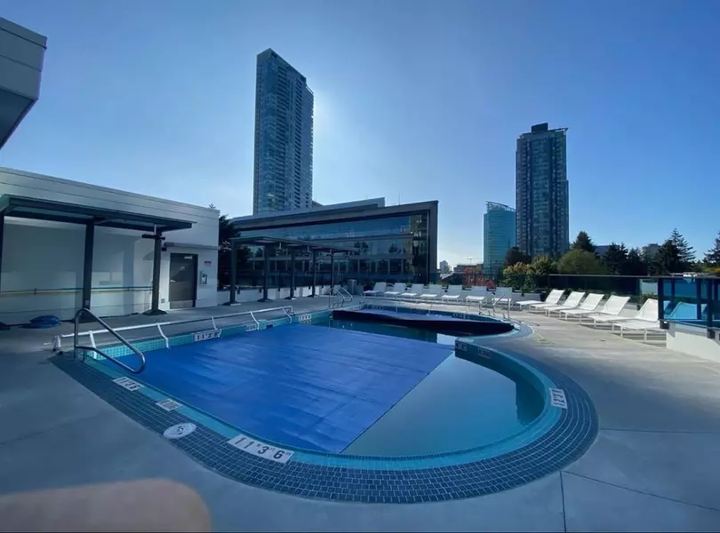 10448 University DR #2601, Surrey, BC V0V 0V0