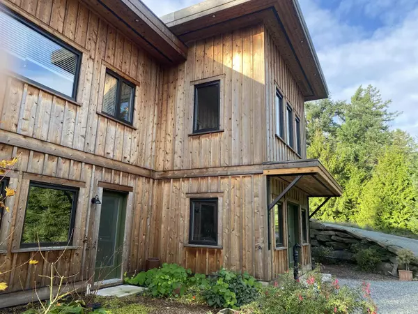 Galiano Island, BC V0N 1P0,1275 Sunnyside DR