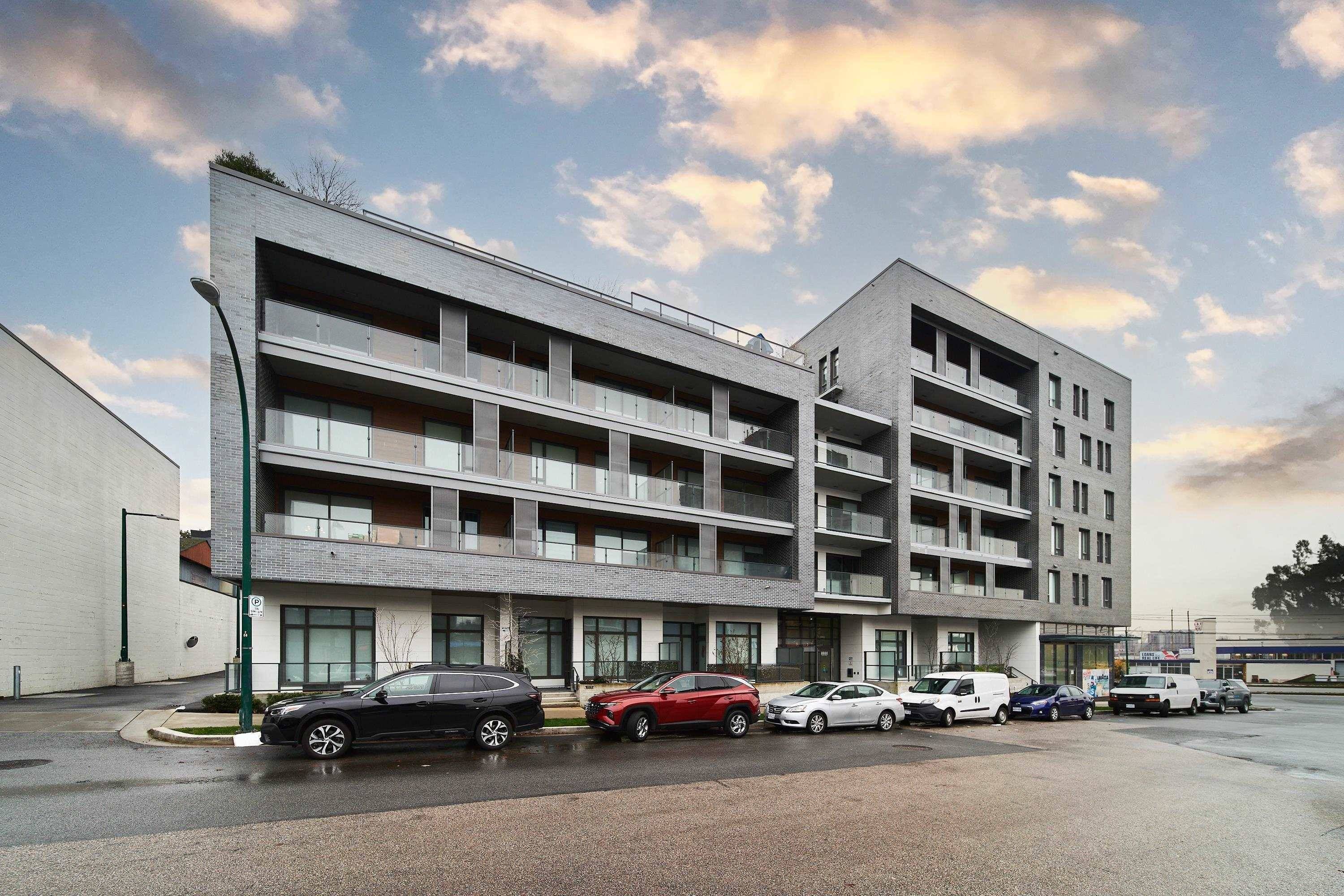 8888 Osler ST #410 Vancouver, BC V6P 4G2