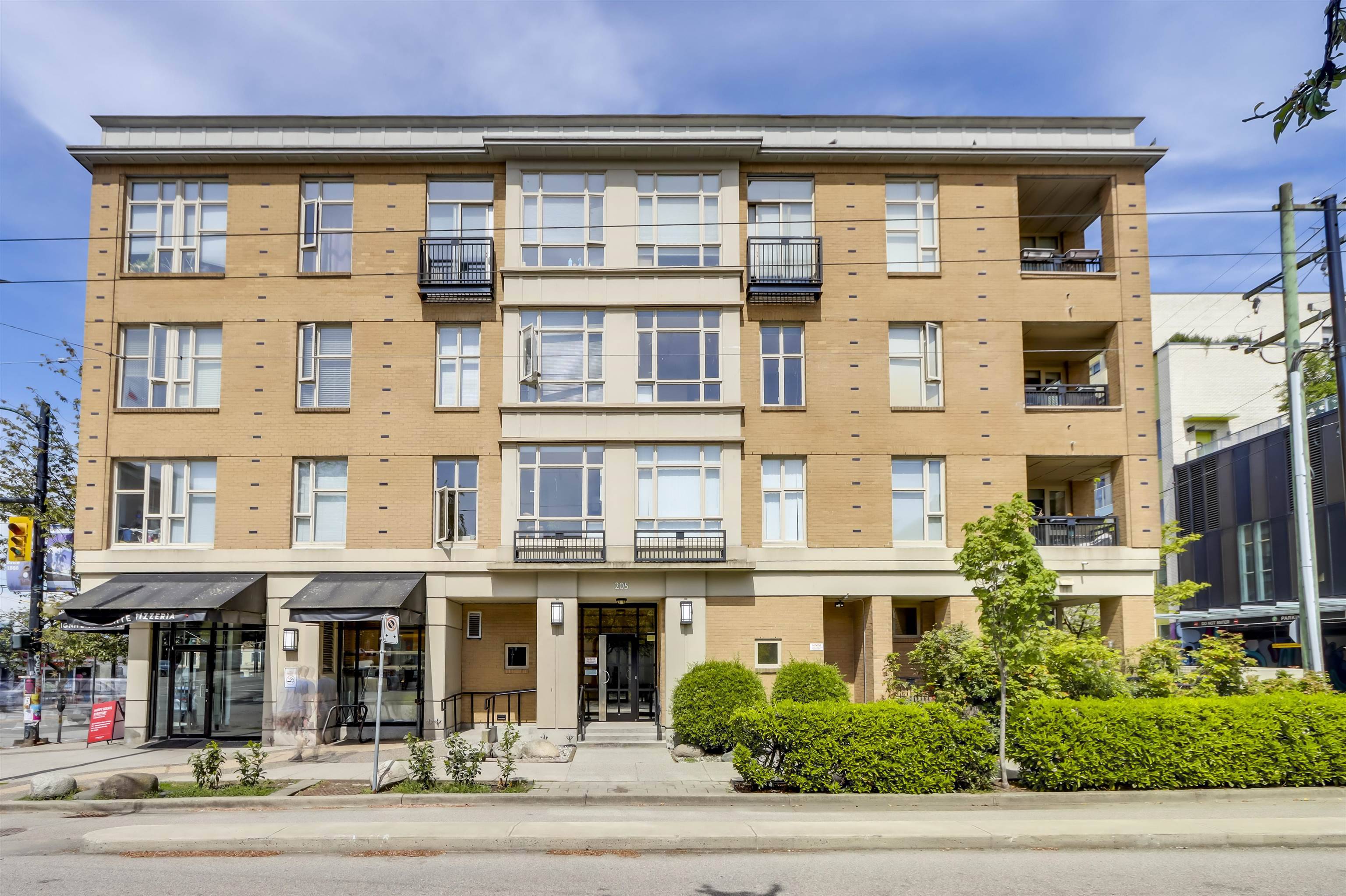 205 E 10th AVE #411, Vancouver, BC V5T 4V6