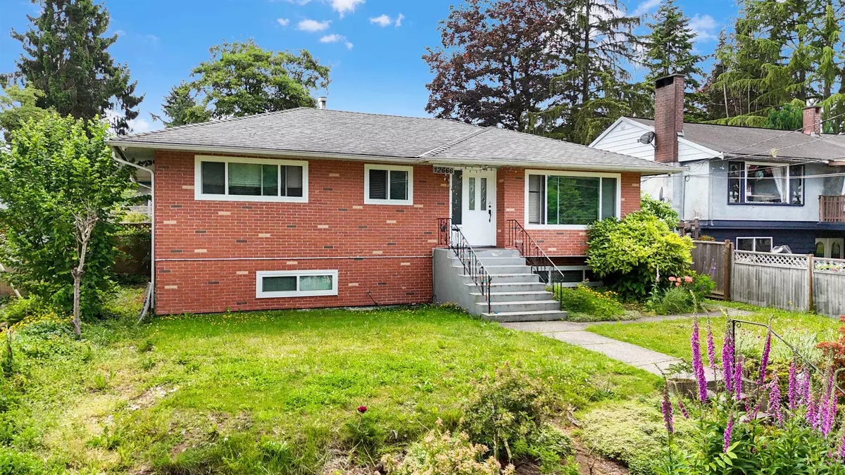 Surrey, BC V3V 2K8,12666 98 AVE