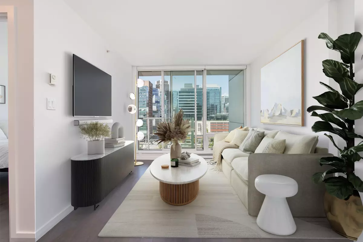 Vancouver, BC V6B 0K9,161 W Georgia ST #1909