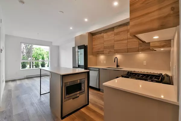 Abbotsford, BC V2T 0C5,30490 Cardinal AVE #108