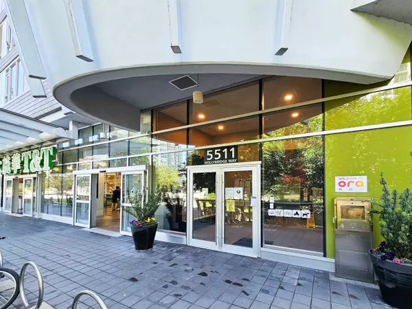 5511 Hollybridge WAY #6016, Richmond, BC V7C 0A3